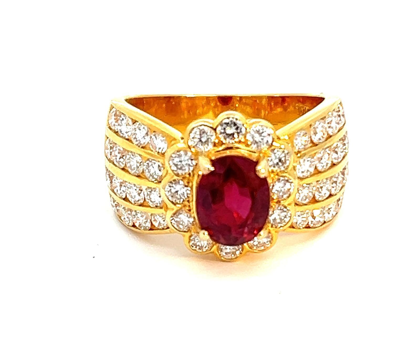 RUBY AND DIAMOND LADIES 18K YELLOW GOLD RING