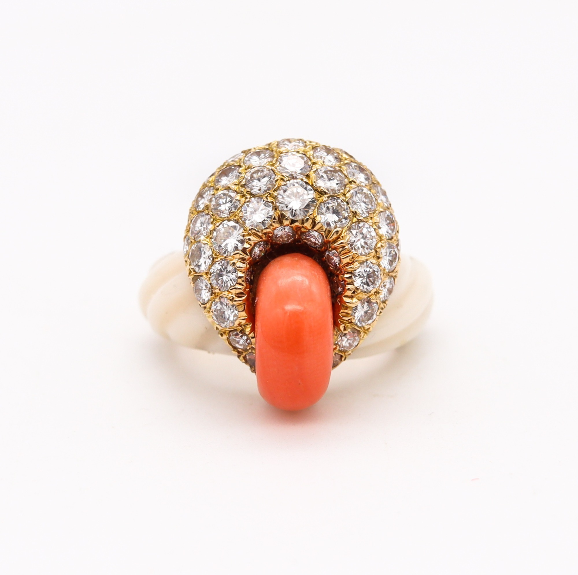 VAN CLEEF AND ARPELS 18K GOLD CORAL AND DIAMOND COCKTAIL RING, CIRCA 1970